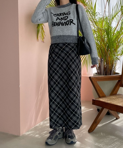 WEGO（ウィゴー）の「WEGO/フラッフィーグラフィックちびニット（ニット/セーター・レディース・ブラック/オフホワイト/杢グレー/ブラック系その他/その他4/アイボリー/その他1/その他2/その他3・FREE）」の12枚目の写真