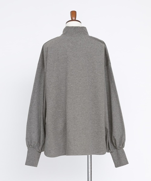 n'OrLABEL(ノアールレーベル)の「タートルボリューム袖ロンT(Tシャツ/カットソー・レディース・ボルドー/オフホワイト/ブラック/チャコールグレー・2/1)」の11枚目の写真