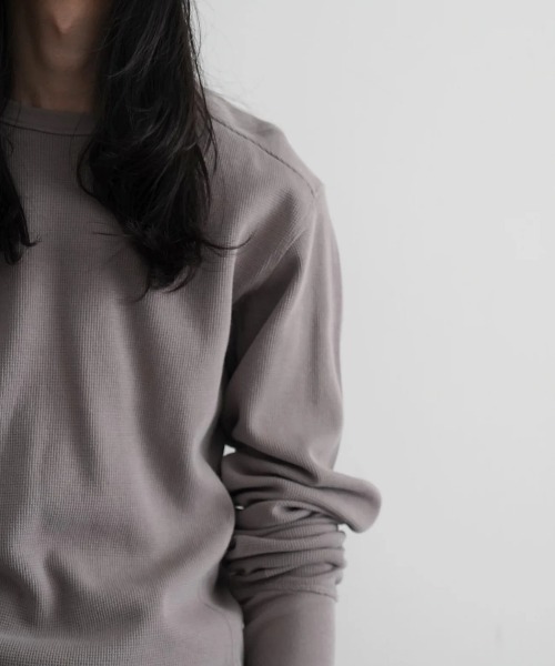 entire studios（エンタイアスタジオ）の「ENTIRE STUDIOS THERMAL LONG SLEEVE（Tシャツ/カットソー・メンズ・グレー/ライトグレー・X-SMALL/SMALL）」の6枚目の写真