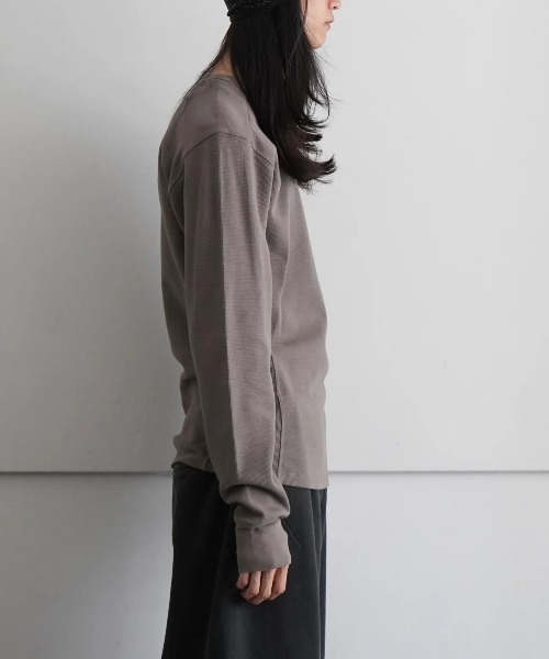 entire studios（エンタイアスタジオ）の「ENTIRE STUDIOS THERMAL LONG SLEEVE（Tシャツ/カットソー・メンズ・グレー/ライトグレー・X-SMALL/SMALL）」の7枚目の写真