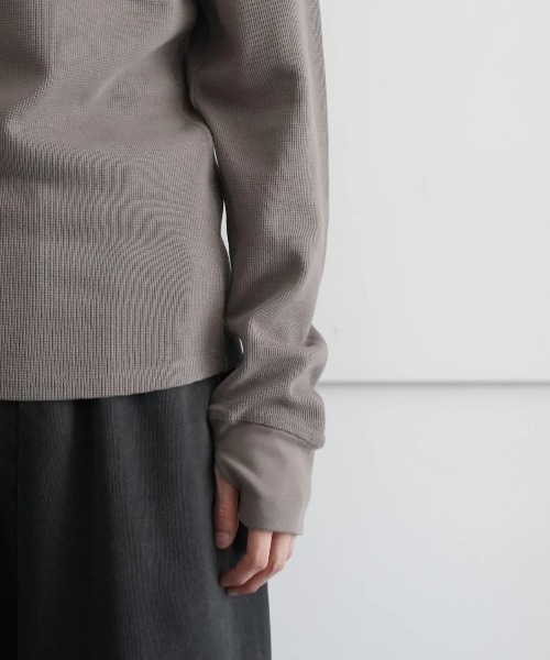 entire studios（エンタイアスタジオ）の「ENTIRE STUDIOS THERMAL LONG SLEEVE（Tシャツ/カットソー・メンズ・グレー/ライトグレー・X-SMALL/SMALL）」の3枚目の写真