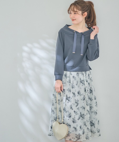 12Twelve Agenda(トゥエルブ アジェンダ)の「フード風サイドスリット9分袖カットソープルオーバー(Tシャツ/カットソー・レディース・ライトグレー/オフホワイト/チャコールグレー/ミント・M)」の15枚目の写真