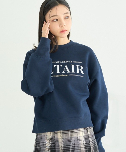 earth music&ecology（アースミュージックアンドエコロジー）の「アソートロゴショートスウェット（スウェット・レディース・チャコールグレー/ピンクベージュ/オートミール/ネイビー・FREE）」の3枚目の写真