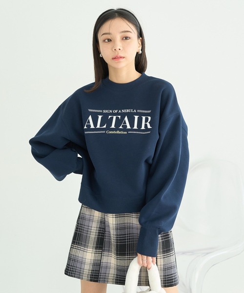 earth music&ecology（アースミュージックアンドエコロジー）の「アソートロゴショートスウェット（スウェット・レディース・チャコールグレー/ピンクベージュ/オートミール/ネイビー・FREE）」の11枚目の写真