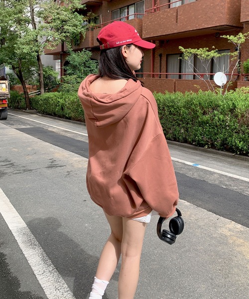 Teem Store(チームストア)の「ハーフジップBIGシルエットパーカー(裏起毛)(スウェット・レディース・イエロー/ブラウン/グレー/アイボリー・L/M)」の22枚目の写真