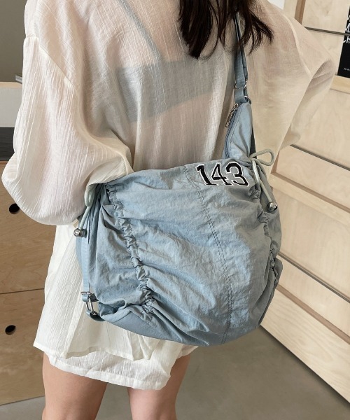 Per sist ence(パーシエンス)の「シャーリング2WAYショルダーバッグ(ショルダーバッグ・レディース・ブラック/ライトブルー/ダークグレー・FREE)」の3枚目の写真