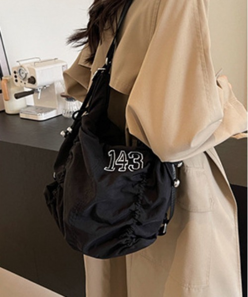 Per sist ence(パーシエンス)の「シャーリング2WAYショルダーバッグ(ショルダーバッグ・レディース・ブラック/ライトブルー/ダークグレー・FREE)」の1枚目の写真