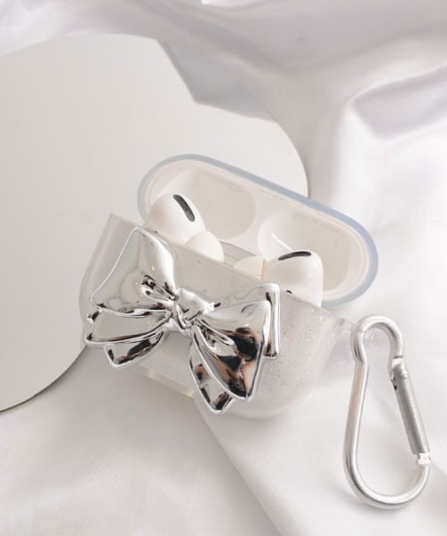 Mayree（メイリー）の「【float】シルバー ビッグリボン エアポッズ/エアポッズプロ ケース カバー【AirPods 第1世代/第2世代/第3世代/第4世代/pro/pro2】（ヘッドフォン/イヤホン・レディース・シルバー・A/B/C/D/E）」の7枚目の写真