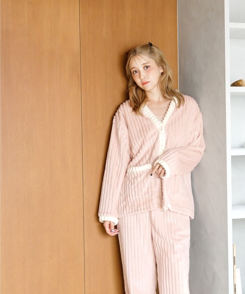 Dita（ディータ）の「ソフトマイクロカーデセットアップ（ルームウェア/パジャマ・レディース・アイボリー/グレー/ピンク・FREE）」の3枚目の写真