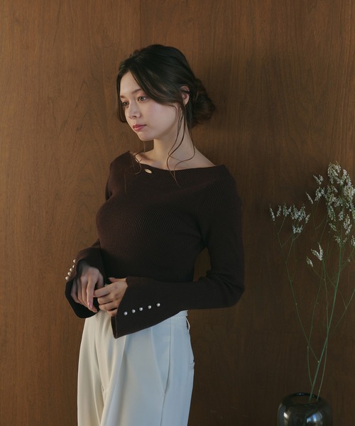 fupel(フぺル)の「plated back open rib knit / プレート付きバックオープンリブニット(ニット/セーター・レディース・ナチュラル/ダークブラウン・FREE)」の8枚目の写真