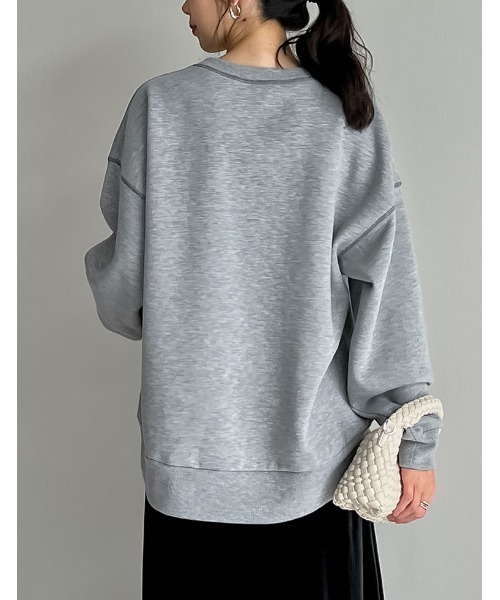 Re:EDIT（リエディ）の「無地or配色ステッチ裏起毛スウェットプルオーバー（スウェット・レディース・ブラック系その他/グレー/ブラック/アイボリー/グレー系その他/ホワイト系その他・LARGE/MEDIUM）」の20枚目の写真