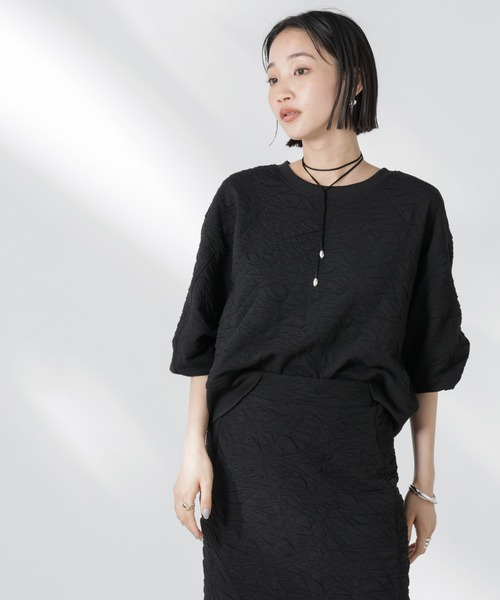 NANO universe(ナノユニバース)の「【追加生産】フクレジャガードカットトップス(セットアップ可)(Tシャツ/カットソー・レディース・ブラック/アイボリー/グリーン・FREE)」の22枚目の写真