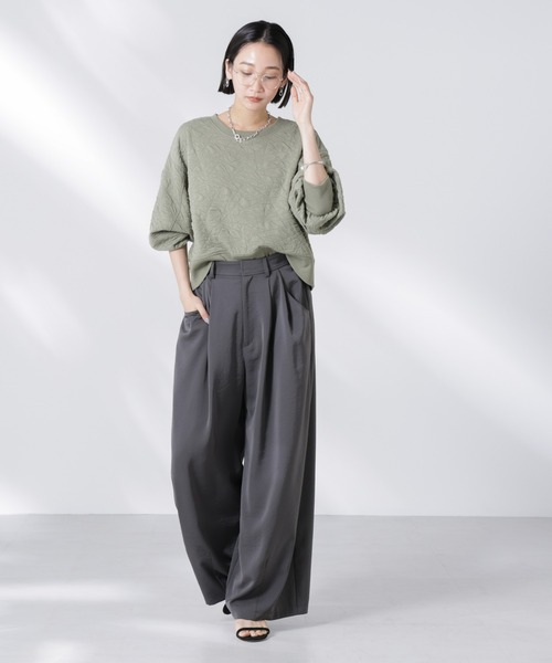 NANO universe(ナノユニバース)の「【追加生産】フクレジャガードカットトップス(セットアップ可)(Tシャツ/カットソー・レディース・ブラック/アイボリー/グリーン・FREE)」の8枚目の写真