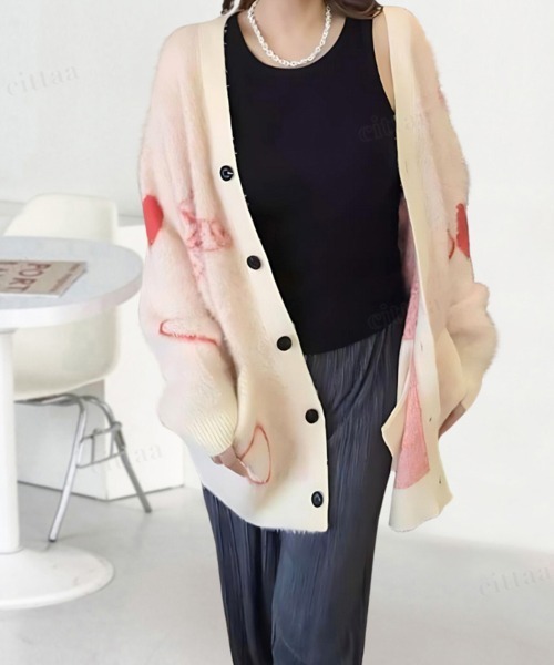 韓国ファッション 2ND ARCHIVEハートデザインシャギーニットVネックカーディガン（カーディガン/ボレロ）｜Dalfwin（ダールフィン）