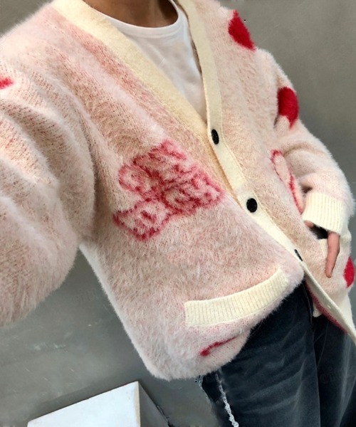 韓国ファッション 2ND ARCHIVEハートデザインシャギーニットVネックカーディガン（カーディガン/ボレロ）｜Dalfwin（ダールフィン）