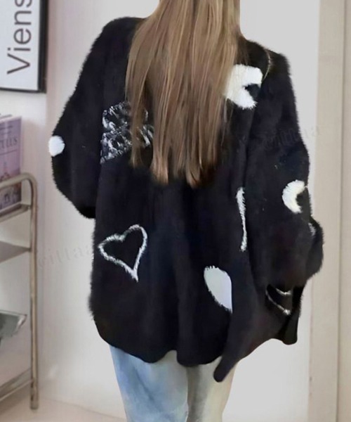 韓国ファッション 2ND ARCHIVEハートデザインシャギーニットVネックカーディガン（カーディガン/ボレロ）｜Dalfwin（ダールフィン）