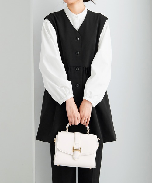 Viola e Viola（ヴィオラエヴィオラ）の「コーデ決まるペプラムジレセットスーツ（スーツパンツ・レディース・ブラック/ネイビー・3L/LL/L/M）」の13枚目の写真