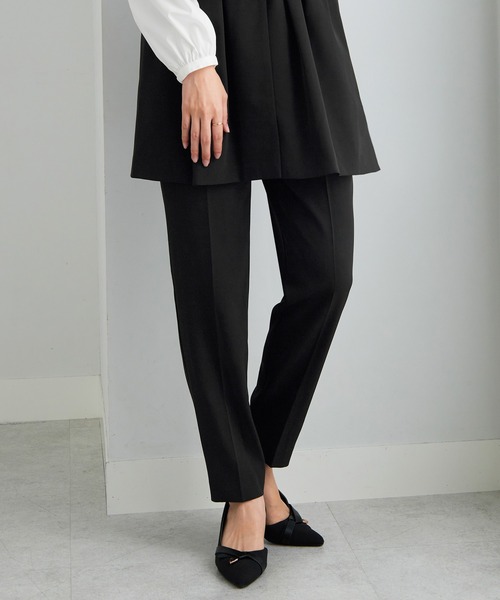Viola e Viola（ヴィオラエヴィオラ）の「コーデ決まるペプラムジレセットスーツ（スーツパンツ・レディース・ブラック/ネイビー・3L/LL/L/M）」の17枚目の写真