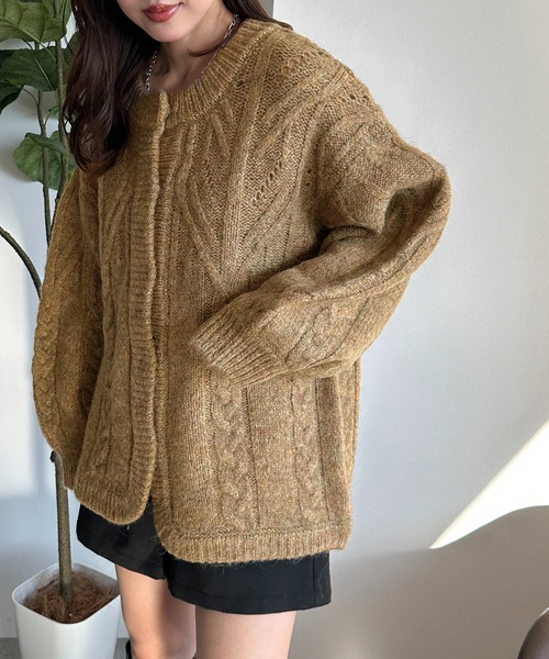 apres jour mignon(アプレジュールミニョン)の「ケーブル2WAYニット【ZOZOTOWN限定アイテム】(ニット/セーター・レディース・マスタード/チャコールグレー/ミント/レッド・X-LARGE/フリー)」の21枚目の写真