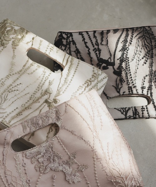 haremode（ハレモード）の「結婚式 お呼ばれ 謝恩会 成人式 対応 フォーマル トートバッグ 刺繍 ハンドホール パーティ オケージョン バッグ（クラッチバッグ・レディース・ブラック/ベージュ/グリーン・FREE）」の12枚目の写真