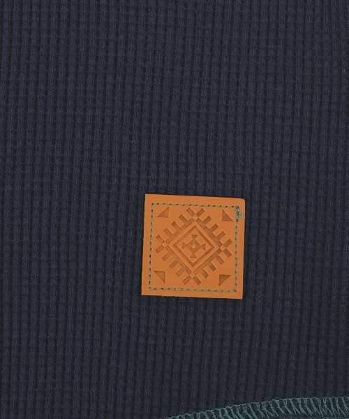 チチカカ(チチカカ)の「配色ステッチサーマルロングTシャツ(Tシャツ/カットソー・レディース・アイボリー/ネイビー/チャコールグレー・FREE)」の17枚目の写真