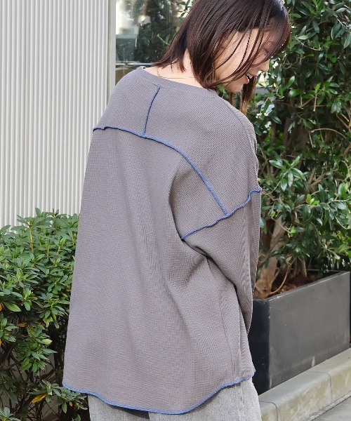 チチカカ(チチカカ)の「配色ステッチサーマルロングTシャツ(Tシャツ/カットソー・レディース・アイボリー/ネイビー/チャコールグレー・FREE)」の5枚目の写真