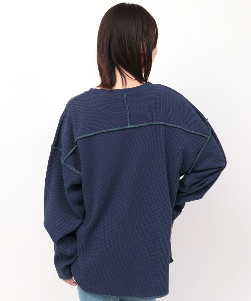 チチカカ(チチカカ)の「配色ステッチサーマルロングTシャツ(Tシャツ/カットソー・レディース・アイボリー/ネイビー/チャコールグレー・FREE)」の12枚目の写真