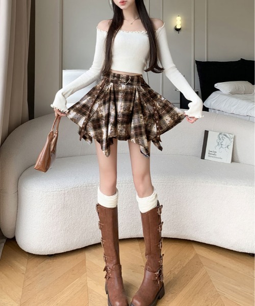 kirakiraShop（キラキラショップ）の「ベルト デザイン ゴシック フレア ミニスカート（スカート・レディース・レッド/ブラウン・L/M/S）」の21枚目の写真