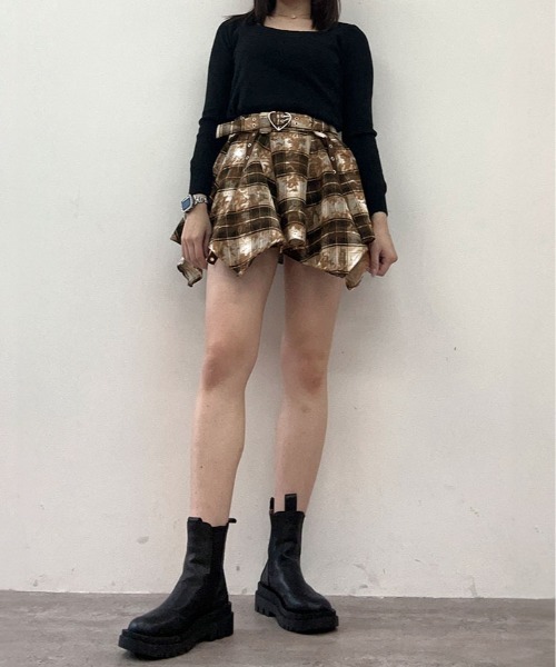 kirakiraShop（キラキラショップ）の「ベルト デザイン ゴシック フレア ミニスカート（スカート・レディース・レッド/ブラウン・L/M/S）」の16枚目の写真