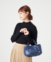 LA BAGAGERIE（ラバガジェリー）の「シープレザー ギャザーハンドル2wayラウンドトートバッグ（トートバッグ）」