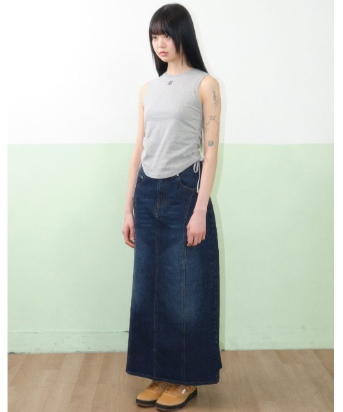 AMESWORLDWIDE（アメスワールドワイド）の「A'GEM/9 × .kom 『AMESWORLDWIDE/アメスワールドワイド』BASIC SMALL LOGO SLEEVELESS TEE /ベーシックスモールロゴスリーブレスTEE（タンクトップ・レディース・グレー/ブラック/ホワイト・FREE）」の12枚目の写真