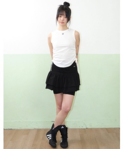 AMESWORLDWIDE（アメスワールドワイド）の「A'GEM/9 × .kom 『AMESWORLDWIDE/アメスワールドワイド』BASIC SMALL LOGO SLEEVELESS TEE /ベーシックスモールロゴスリーブレスTEE（タンクトップ・レディース・グレー/ブラック/ホワイト・FREE）」の7枚目の写真