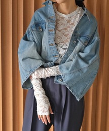 専用⚛️♥新品タグ付き♥⚛️ AKTE アクテ Vネックブラウス　袖6連ボタン 専用⚛️♥新品タグ付き♥⚛️ AKTE アクテ Vネックブラウス 袖6