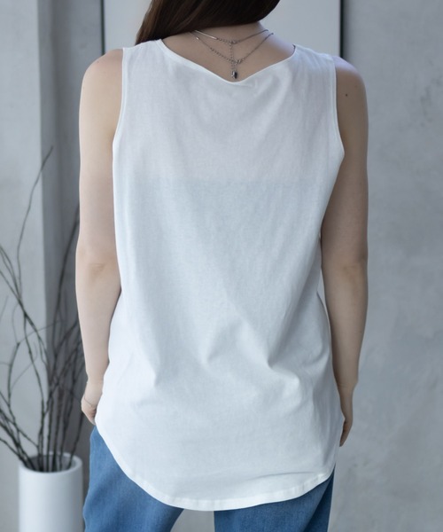 NAVY（ネイビー）の「【 綿100% 】NAVY ベーシック ロングタンクトップ（タンクトップ・レディース・ブラック/チャコールグレー/オフホワイト・M/L）」の19枚目の写真