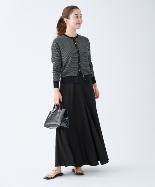 IENA(イエナ)の「Mer cotton セーターマシン クルーカーディガン(カーディガン/ボレロ・レディース・ブラック系その他/ホワイト/ネイビー・FREE)」の13枚目の写真