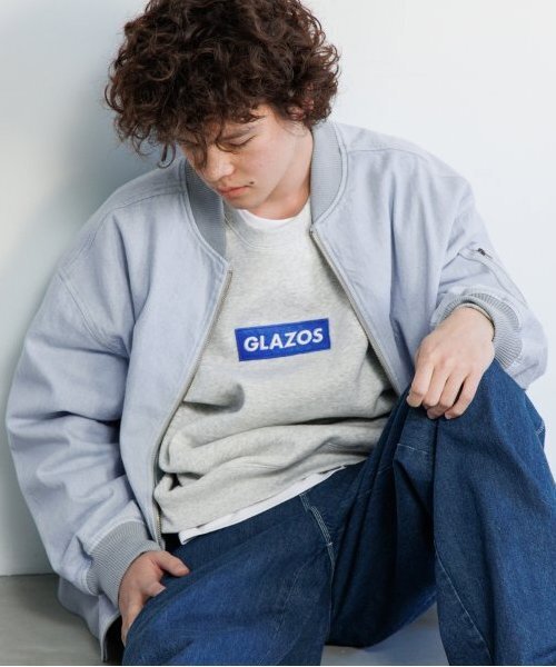 GLAZOS（グラソス）の「【大人向けサイズあり】【毛玉になりにくい】裏起毛・ボックス刺繍ロゴトレーナー（スウェット・キッズ・ブルー/グレー/ブラック/ホワイト・S/M/L/LL）」の4枚目の写真