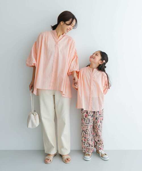URBAN RESEARCH DOORS(アーバンリサーチドアーズ)の「『親子リンク』コットンボイルギャザーブラウス(KIDS)(シャツ/ブラウス・キッズ・ミント/ネイビー/イエロー/ピンク・105/120/135)」の4枚目の写真
