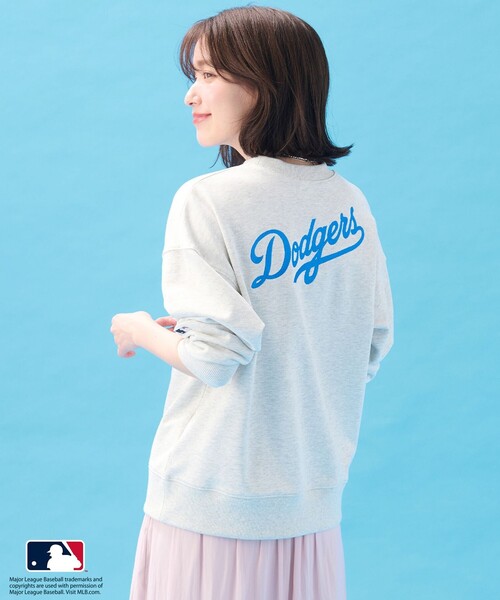 ANY(エニィ)の「MLB/メジャーリーグベースボール クルーネックスウェット(Tシャツ/カットソー・レディース・ライトグレー系/ホワイト系/ネイビー系・4)」の7枚目の写真