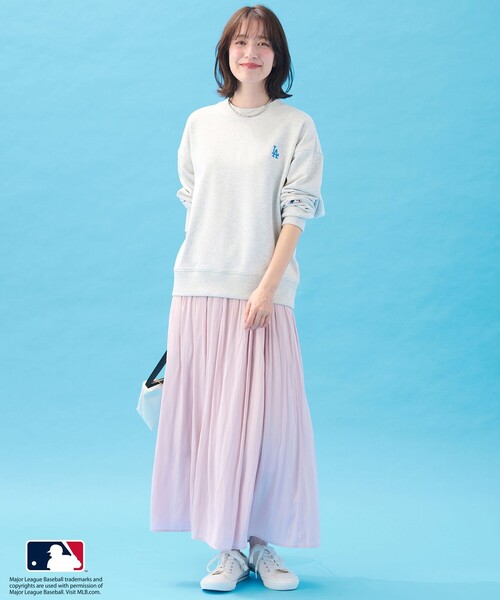 ANY(エニィ)の「MLB/メジャーリーグベースボール クルーネックスウェット(Tシャツ/カットソー・レディース・ライトグレー系/ホワイト系/ネイビー系・4)」の8枚目の写真