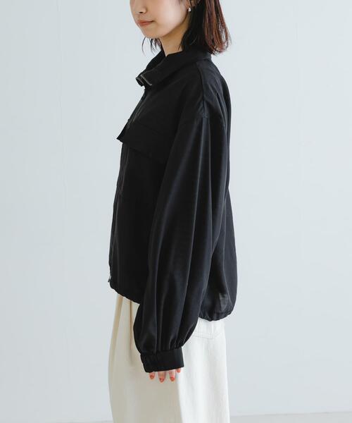 URBAN RESEARCH(アーバンリサーチ)の「シアージップブルゾン(ブルゾン・レディース・オフホワイト/カーキ/ブラック・FREE)」の22枚目の写真