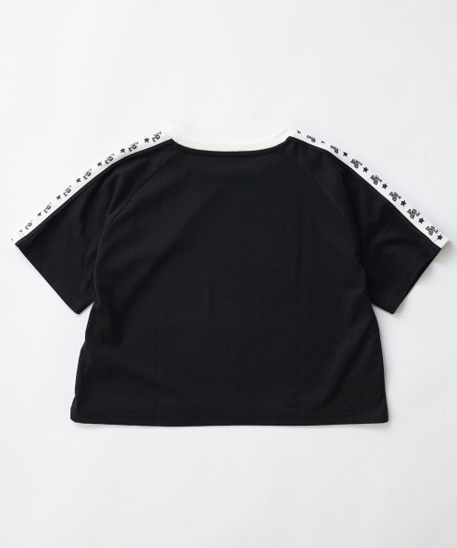 FILA(フィラ)の「【FILA/フィラ】キッズオーバーサイズロゴTシャツ ダンス(Tシャツ/カットソー・キッズ・ライトブルー/ホワイト/ブラック・130/140/150/160)」の6枚目の写真