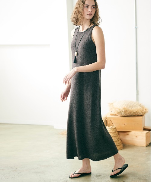 WALANCE（ワランス）の「paper knit dress（ワンピース・レディース・アイボリー/ブラック/ブラウン・FREE）」の8枚目の写真