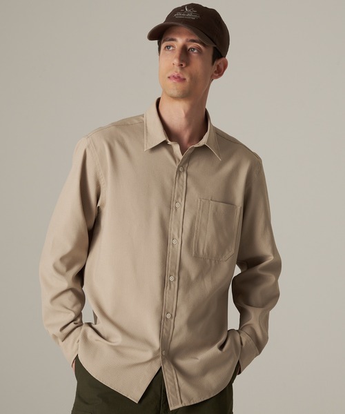 Eddie Bauer(エディーバウアー)の「パックイットテック シアサッカー 長袖シャツ(シャツ/ブラウス・メンズ・ダークオレンジ/ライトベージュ/ダークネイビー・M/XXL/XL/L)」の1枚目の写真