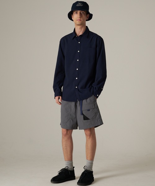 Eddie Bauer(エディーバウアー)の「パックイットテック シアサッカー 長袖シャツ(シャツ/ブラウス・メンズ・ダークオレンジ/ライトベージュ/ダークネイビー・M/XXL/XL/L)」の15枚目の写真