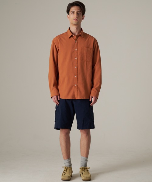 Eddie Bauer(エディーバウアー)の「パックイットテック シアサッカー 長袖シャツ(シャツ/ブラウス・メンズ・ダークオレンジ/ライトベージュ/ダークネイビー・M/XXL/XL/L)」の18枚目の写真