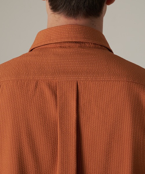 Eddie Bauer(エディーバウアー)の「パックイットテック シアサッカー 長袖シャツ(シャツ/ブラウス・メンズ・ダークオレンジ/ライトベージュ/ダークネイビー・M/XXL/XL/L)」の8枚目の写真