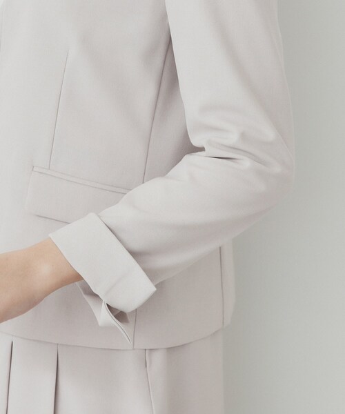 index（インデックス）の「ストレッチノーカラージャケット/セットアップ対応可【洗える/イージーアイロン/抗ピル】（ノーカラージャケット・レディース・グレー/ナチュラル/ネイビー・34/36/38/40/42）」の10枚目の写真