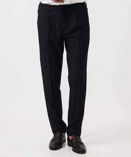 MICHEL KLEIN HOMME (ミッシェルクランオム)の「ワンタックイージースラックスパンツ セットアップ(スラックス・メンズ・ブラック/ベージュ/グレー・MEDIUM/LARGE/X-LARGE)」の1枚目の写真