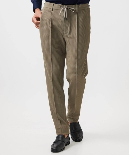 MICHEL KLEIN HOMME (ミッシェルクランオム)の「ワンタックイージースラックスパンツ セットアップ(スラックス・メンズ・ブラック/ベージュ/グレー・MEDIUM/LARGE/X-LARGE)」の11枚目の写真