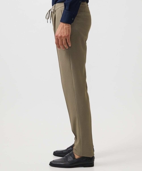 MICHEL KLEIN HOMME (ミッシェルクランオム)の「ワンタックイージースラックスパンツ セットアップ(スラックス・メンズ・ブラック/ベージュ/グレー・MEDIUM/LARGE/X-LARGE)」の9枚目の写真